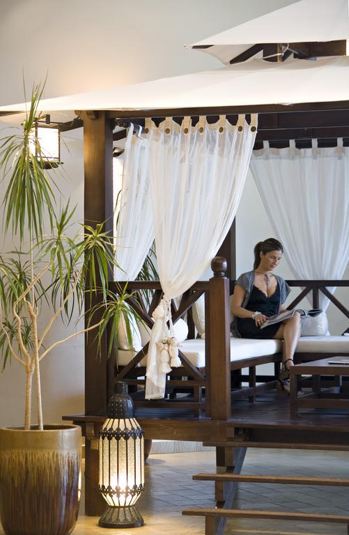 Hotel Des Thermes Les Domes Виши Екстериор снимка